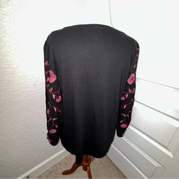 Chico’s Embroidered Floral Print Statement Bloussant Sleeve Blouse Shirt Top - Picture 3 of 9